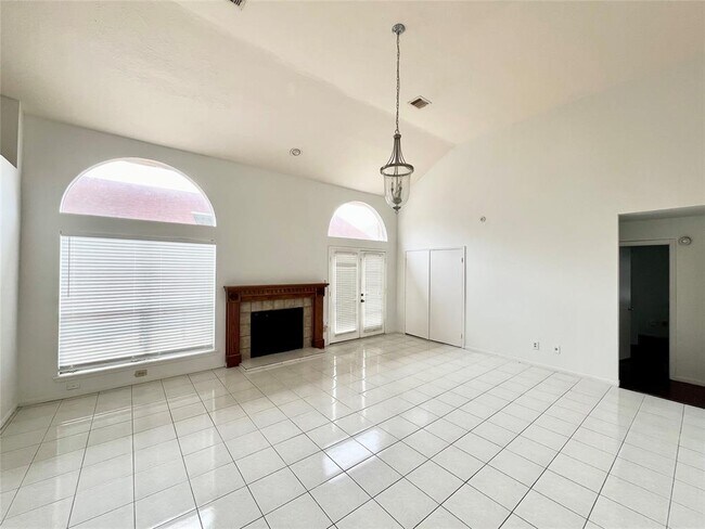Foto del edificio - 10119 Reedwood Ln