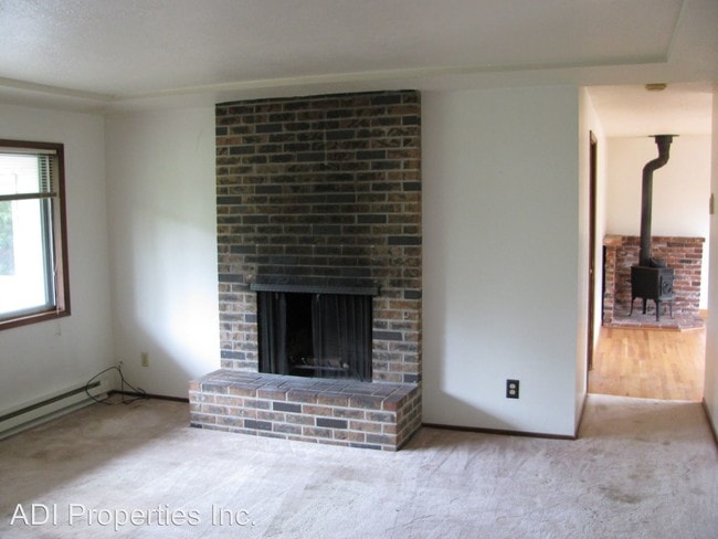 Foto del edificio - 3 br, 1.5 bath House - 1005 SW Tropicana Ave.