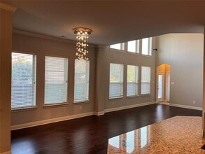 Building Photo - 1126 Amber Rose Way