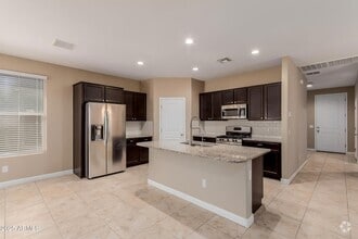 Building Photo - 10743 W Bronco Trail