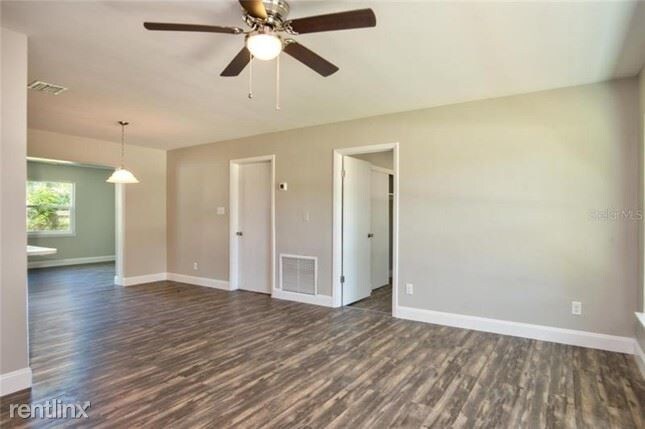 Building Photo - 4 br, 3 bath House - 2800 56th Ln N