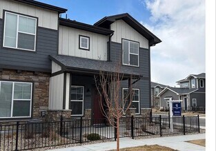 Building Photo - 3498 Grayling Dr