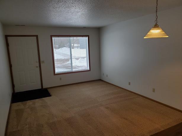 Foto del edificio - 875 East 6th Street, Apt #1