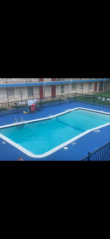 Foto del edificio - 3215 Clarksville St