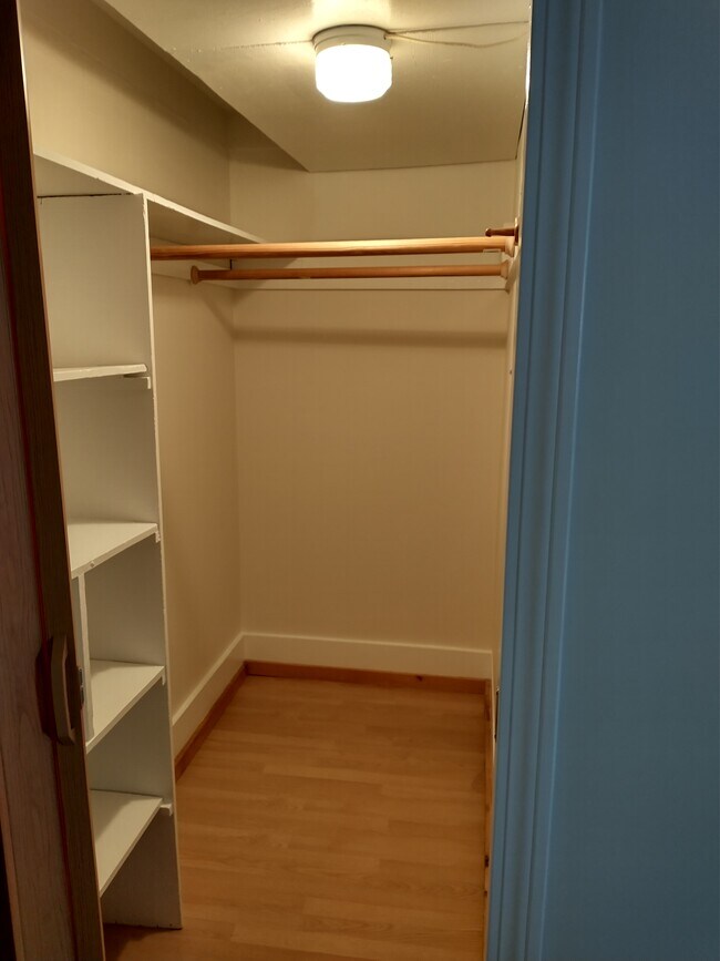 110 Washington St Unit Apt 1, Clinton, MA 01510 Apartments in Clinton