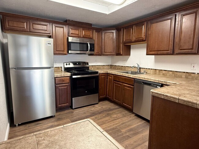 Foto del edificio - 3356 Meadow Way