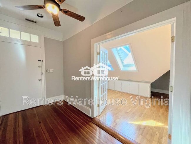 Foto del edificio - 1111 Colley Ave