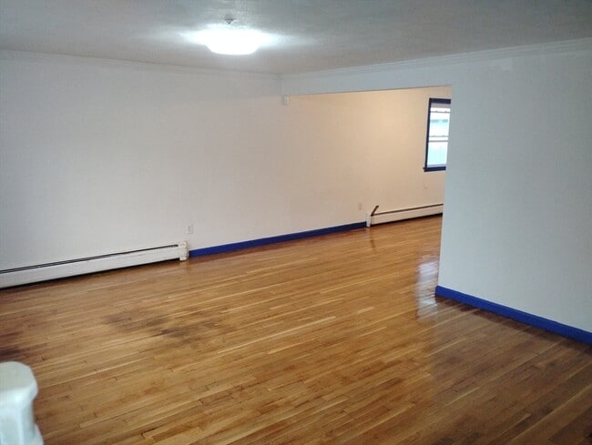 Building Photo - 15 Robert Arey Dr