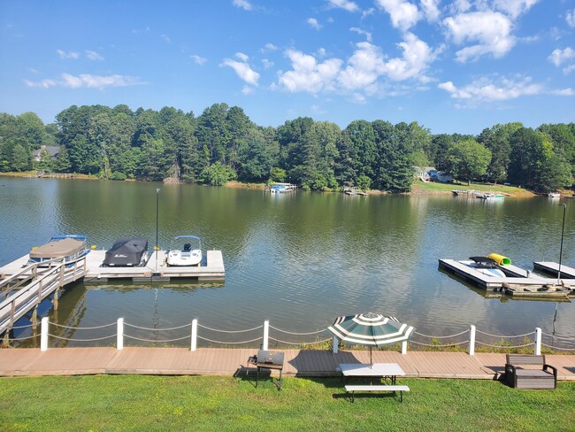 Building Photo - 6738 NC-150