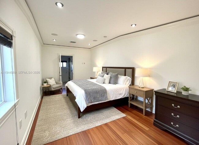 Foto del edificio - 3069 SW 21st St