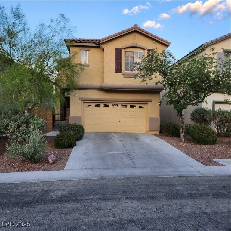 Foto principal - 10680 Congaree St
