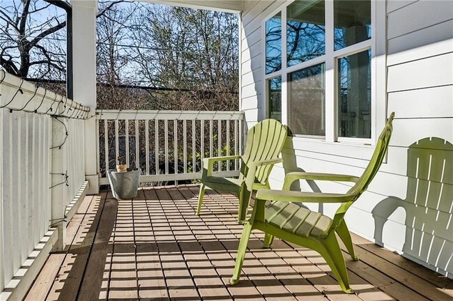 Photo - 1237 Milton Terrace SE House