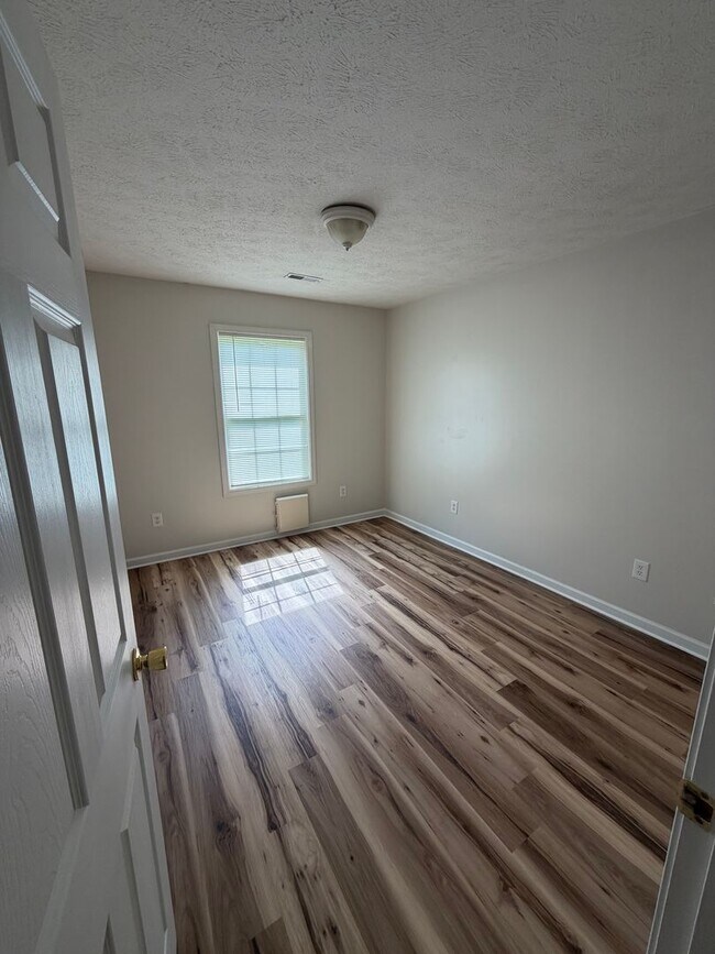 Foto del edificio - 801 N Garfield St
