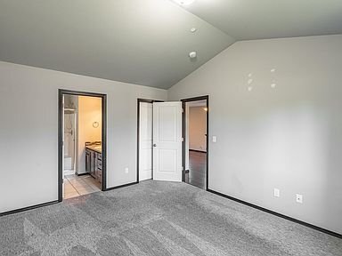 Foto del edificio - 713 Violet Ln