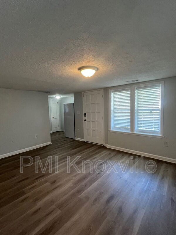 Foto del edificio - 489 W Outer Dr