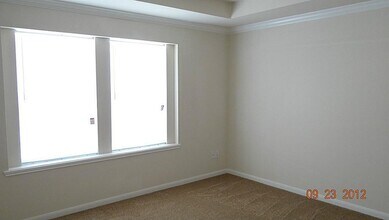 Building Photo - 8007 Montague Manor Ln