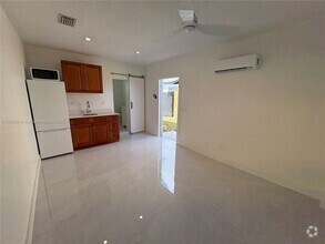 Building Photo - 29904 SW 148th Ave