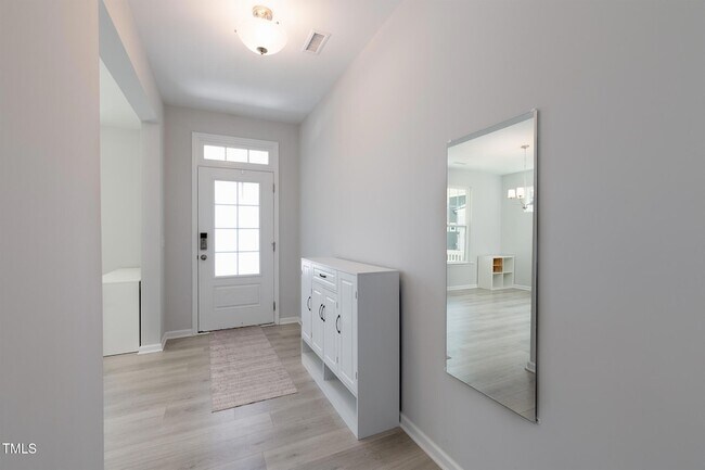 Building Photo - 2300 Kingscup Ct