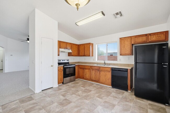 Foto del edificio - 23851 W Lasso Ln