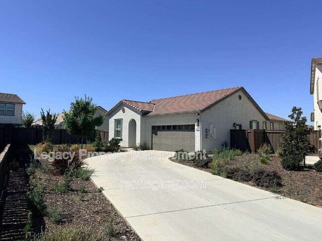 Building Photo - 8332 Taylormade Wy
