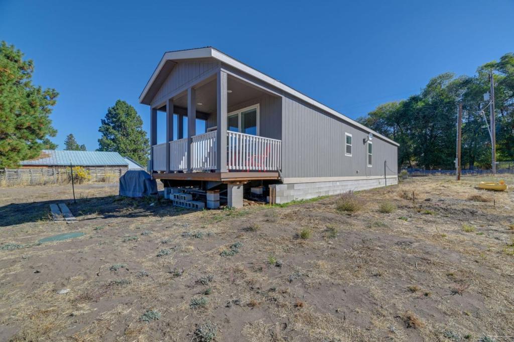 Primary Photo - 37464 Modoc Point Rd