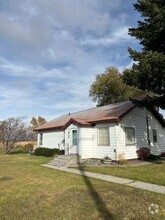 Building Photo - 196 N 1900 E