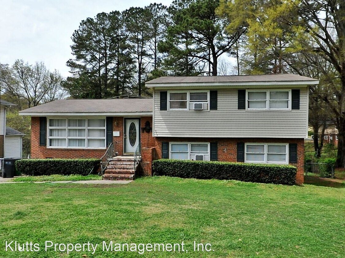 859 Log Cabin Rd, Charlotte, NC 28213 House Rental in Charlotte, NC