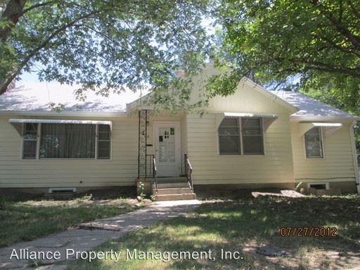 Primary Photo - 1412 Vista Ln