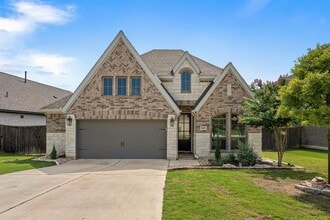 Building Photo - 343 Eagle Ford Dr