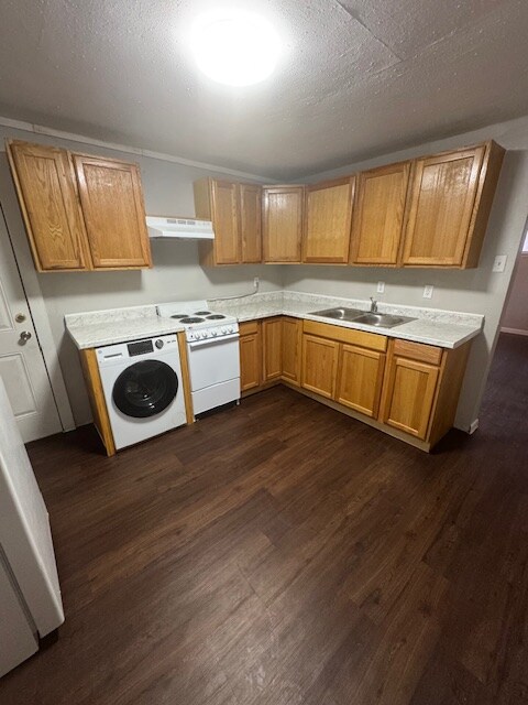 Foto del edificio - 5220 Weber Rd