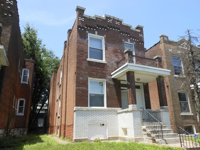 Building Photo - 3717 Bamberger Ave
