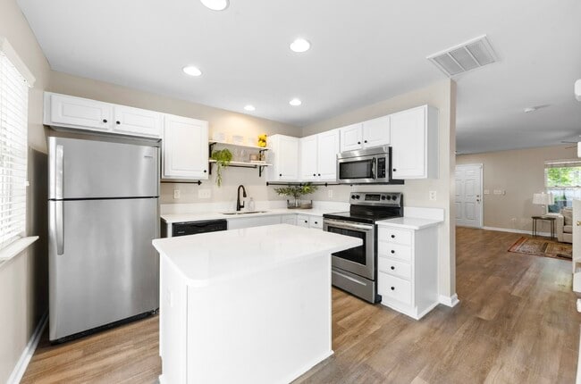 Foto del edificio - 12536 Hennigan Place Ln