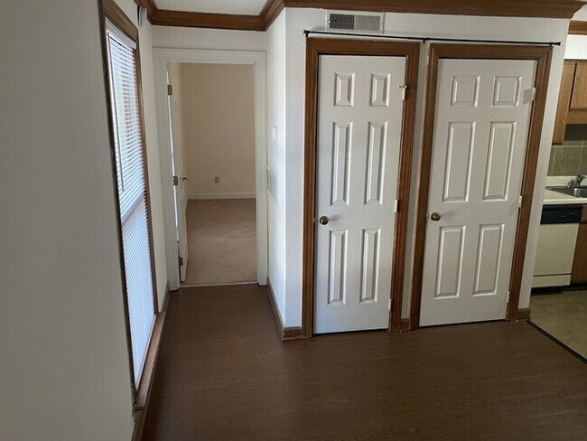 Building Photo - 3521 Ivy Commons Dr