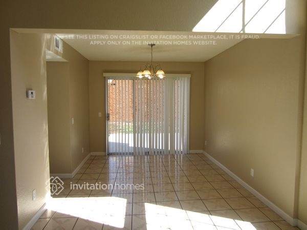Foto del edificio - 24644 Wind Flower Dr