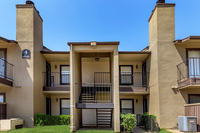 Foto del edificio - Wooded Creek