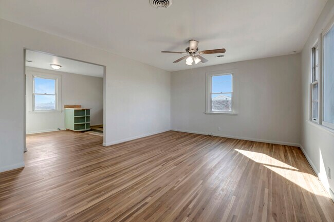 Foto del edificio - 2118 Summitt Ave