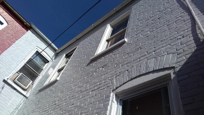 more pics coming soon! - 826 schuylkill ave