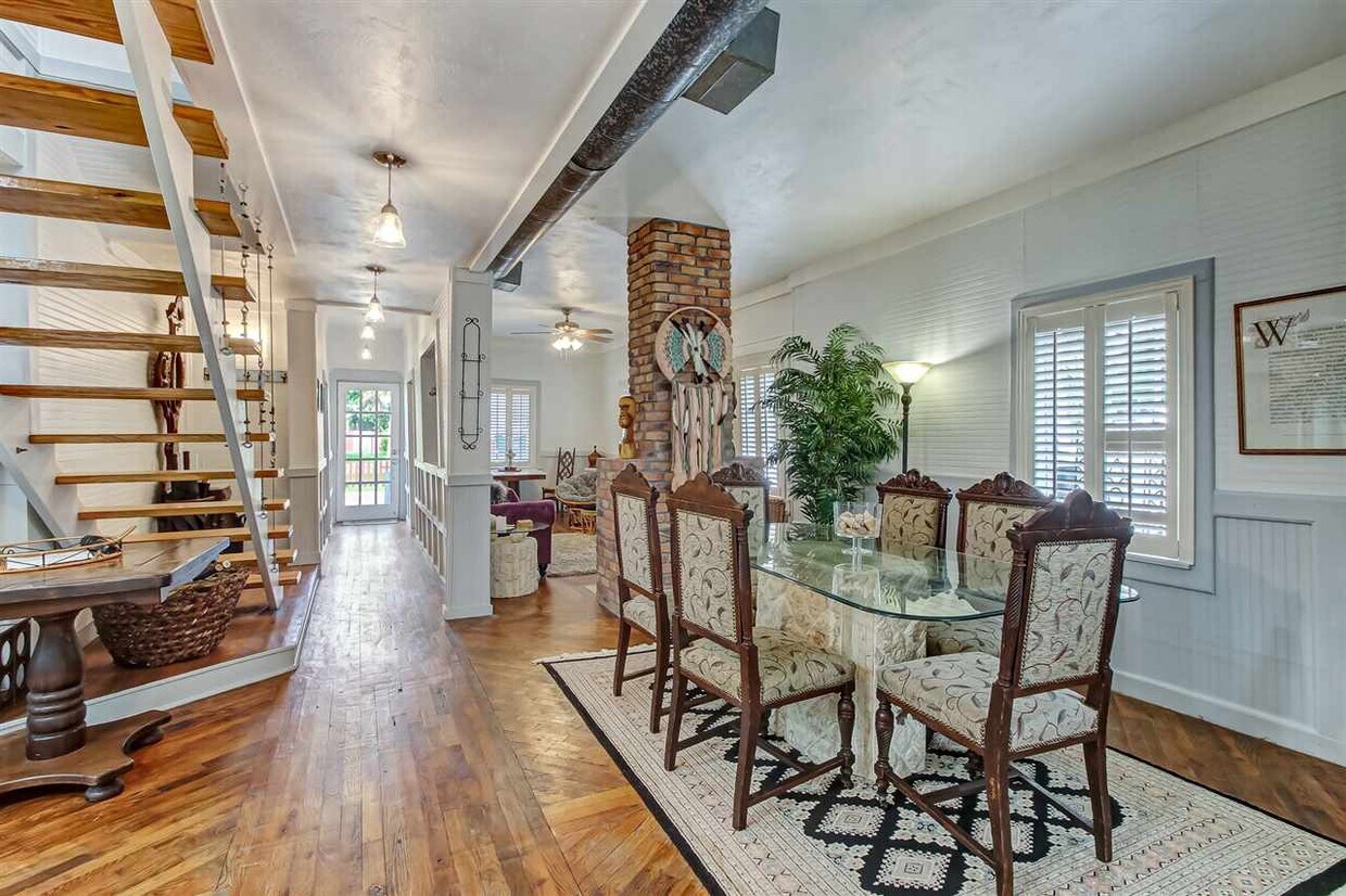 Foto principal - 69 Oneida St