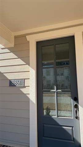 Building Photo - 8861 Scarp Hl Ln