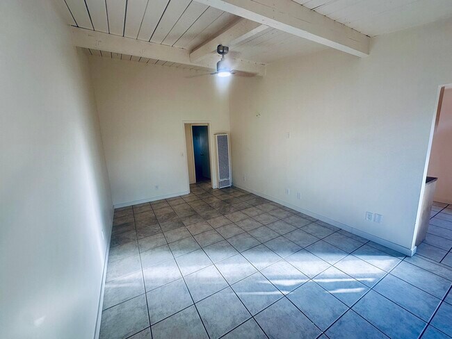 Foto del edificio - 4327 Clairemont Mesa Blvd