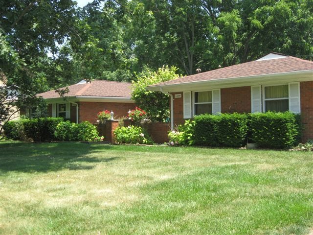 Building Photo - 6400 Cheri Lynn Dr