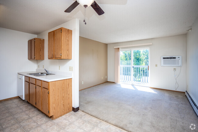 1BR, 1BA - 525 SF - Valley View