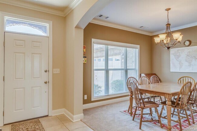 Foto del edificio - 9208 Springwood Ct