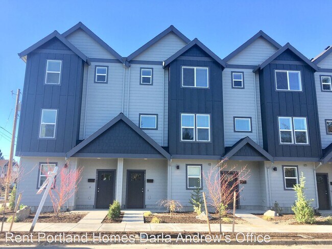 Foto del edificio - 4 br, 3 bath House - 611 NE 92nd Avenue