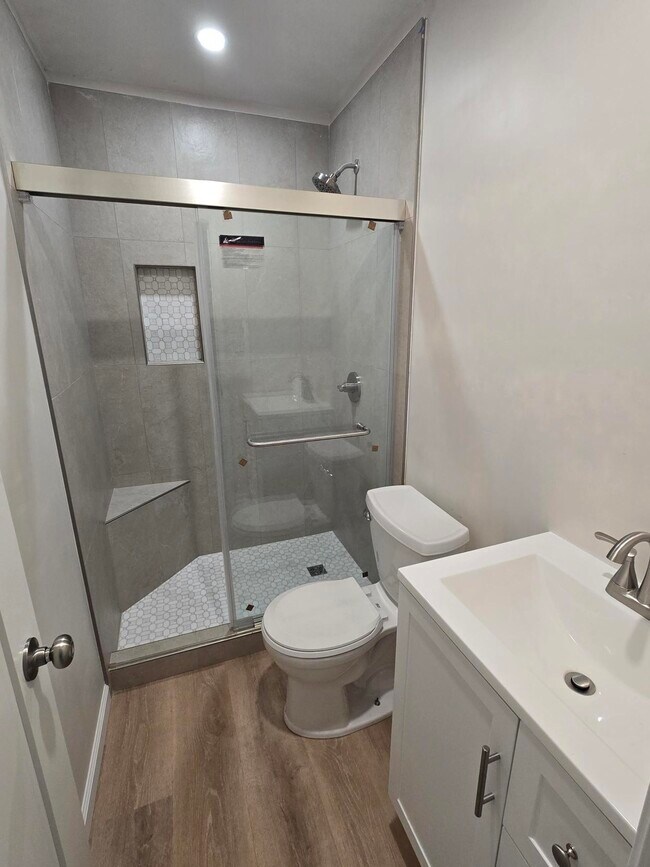 Foto del edificio - 4062 Ingalls St