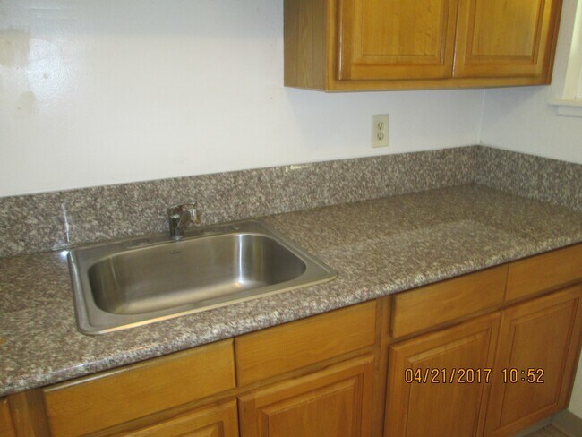 Foto del edificio - 185 Kendal St