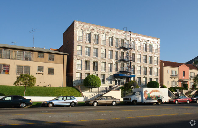 Foto del edificio - Casa Rampart Apartments