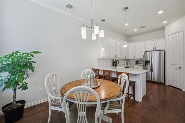Foto del edificio - 508 Renaissance Ln