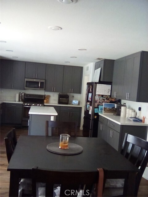 Building Photo - 23484 Mountain Breeze Dr