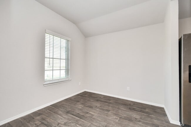 Building Photo - 14075 Crystal Cave Ln